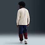 Nike Sportswear Long-Sleeve T-Shirt