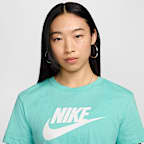 Nike Sportswear Essential Women's Cropped T-Shirt