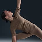 Playera de manga corta Dri-FIT para mujer Nike Zenvy Rib