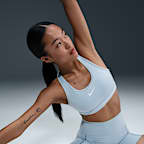 สปอร์ตบราผู้หญิงเสริมฟองน้ำ Nike Swoosh Medium Support