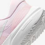 Nike Vomero 16 Women's Road Running Shoes