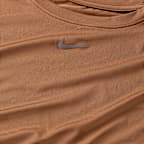 เสื้อแขนสั้นผู้หญิง Dri-FIT Nike One Classic