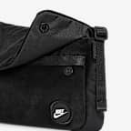 กระเป๋าพาดลำตัวผู้หญิง Nike Sportswear Futura 365 (2 ล.)