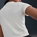 Playera de manga corta Dri-FIT para mujer Nike ACG