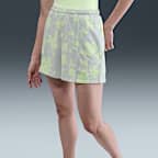 ナイキ スポーツウェア チル テリー ウィメンズ ミッドライズ フレンチテリー プリント ショートパンツ