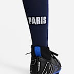 Tredelat fotbollsställ Paris Saint-Germain 2024/25 Stadium (hemmaställ) Nike Replica för barn