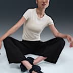 Nike Sportswear Chill Knit 女款 T 恤