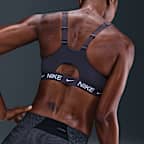 Bra deportivo con almohadillas y cierre frontal para mujer Nike Indy High Support