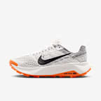 Summit White/Safety Orange/Phantom/Negro