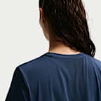 Nike One Classic Dri-FIT Kısa Kollu Kadın Üstü