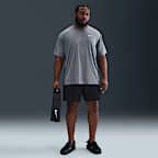 Playera de manga corta Dri-FIT UV para hombre (personas altas y tallas grandes) Nike Swim Hydroguard Essential