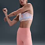 Shorts de ciclismo de tiro alto de 20 cm con bolsillos para mujer Nike One