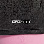 Playera con gráfico para niños talla pequeña Nike Dri-FIT