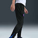 Paris Saint-Germain Strike Third Older Kids' Nike Dri-FIT Total 90 Football Knit Pants