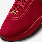 LeBron 20 EP Basketball Shoes