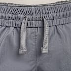 Shorts de tejido Woven de 15 cm para niños talla grande Nike Sportswear Club