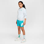 Shorts de tejido Woven de 15 cm para niños talla grande Nike Sportswear Club