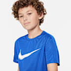 Nike Trophy23 Older Kids' Dri-FIT Short-Sleeve Top