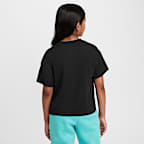 Nike Sportswear Older Kids' (Girls') T-Shirt