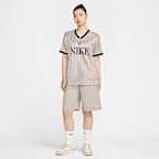 ナイキ スポーツウェア ウィメンズ ミッドライズ ルーズ ニーレングス ショートパンツ