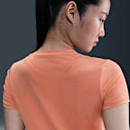 เสื้อแขนสั้นผู้หญิง Dri-FIT Nike One Classic