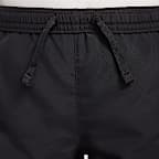 Nike Academy Older Kids' Dri-FIT Football Shorts