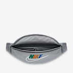 กระเป๋าพาดลำตัว Nike Heritage (3 ล.)