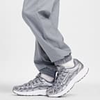Nike Sportswear Club Older Kids' Woven Joggers