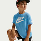 Playera con tenis Air Max para niños de talla pequeña Nike