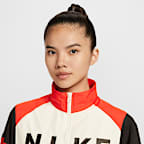 Nike Sportswear Women's Woven Lightweight 1/4-Zip Jacket