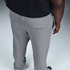 Pantalon en Fleece à ourlet ouvert Nike Club pour homme