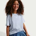 Nike Sportswear Essential Older Kids' (Girls') T-Shirt