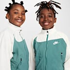 Nike Sportswear Amplify Older Kids' Woven Full-Zip Jacket