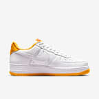 Tenis para hombre Nike Air Force 1 Low Retro QS