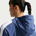 ナイキ スポーツウェア クラシック ウーブン ウィメンズ ルーズ UV プロテクション フーデッド ジャケット