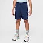 Conjunto de playera y shorts de French Terry con bolsillos para niños talla pequeña Nike Sportswear