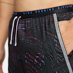 กางเกงวิ่งขาสั้น 5 นิ้วมีซับในผู้ชาย Nike Dri-FIT Run Division Stride