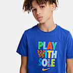 Nike Sportswear Older Kids' T-Shirt