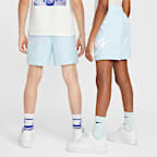 Nike Sportswear Club geweven kindershorts (15 cm)