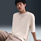 เสื้อยืดผู้ชายขนาดโอเวอร์ไซส์ Nike Sportswear Premium Essentials