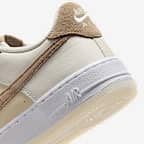 Tenis para niños grandes Nike Air Force 1 LV8 5