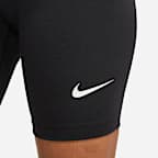 Nike Sportswear Classic bikeshorts met hoge taille voor dames (21 cm)