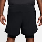 Ofodrade mångsidiga 2-i-1-shorts Nike Unlimited Dri-FIT 18 cm för män