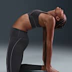 Leggings de tiro alto de 7/8 para mujer Nike One