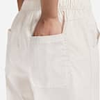 Nike Sportswear Essential Women's Woven High-Waisted Pants