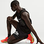 Shorts de correr Dri-FIT de 18 cm con forro de ropa interior para hombre Nike Challenger