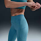 Leggings tiro alto de 7/8 con bolsillos para mujer Nike One