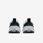 ナイキ V2K ラン ウィメンズシューズ