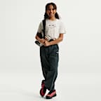 Nike Sportswear Older Kids' T-Shirt