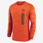 Cleveland Browns Sideline Velocity Playera de manga larga Nike Dri-FIT de la NFL para hombre - Naranja